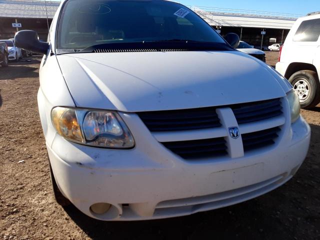 Photo 9 from auction – 2005 DODGE GRAND CARA with VIN 2D8GP44LX5R314761