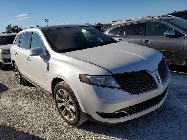 LINCOLN MKT 2015 with VIN 2LMHJ5FK2FBL02984 - Photo from auction