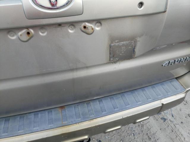 Photo 9 from auction – 2004 TOYOTA 4RUNNER SR with VIN JTEBU14R140028094