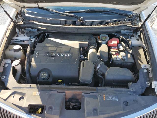 Photo 7 from auction – 2015 LINCOLN MKT with VIN 2LMHJ5FK2FBL02984