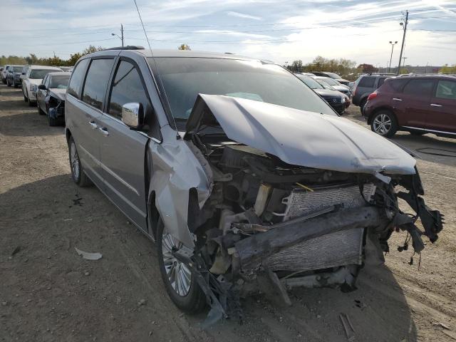 CHRYSLER TOWN & COU 2015 with VIN 2C4RC1CG6FR574145 - Photo from auction