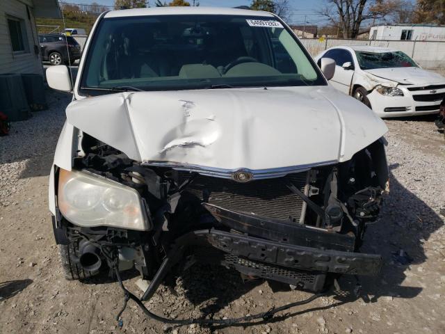 Photo 9 from auction – 2008 CHRYSLER TOWN & COU with VIN 2A8HR54P58R788345