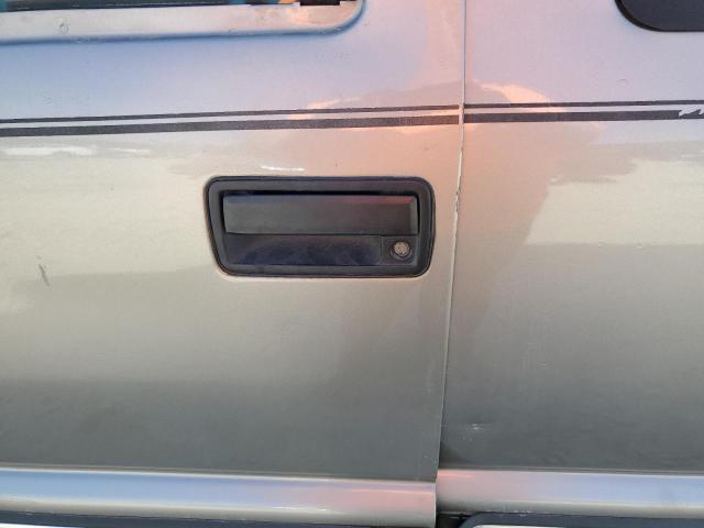 Photo 9 from auction – 1998 CHEVROLET BLAZER with VIN 1GNCS13W8WK162234