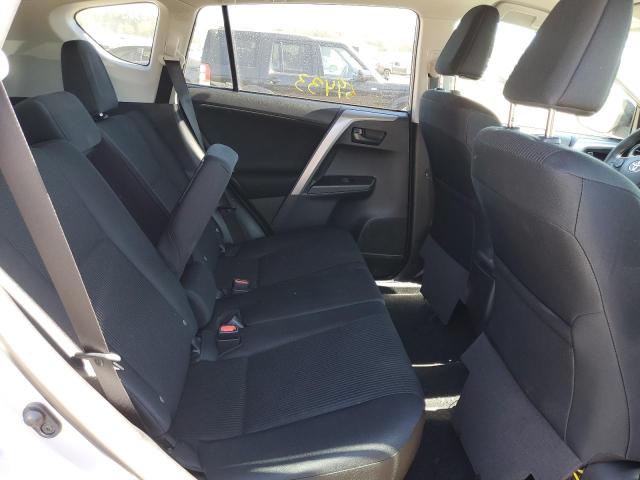 Photo 6 from auction – 2018 TOYOTA RAV4 LE with VIN 2T3ZFREV6JW512941