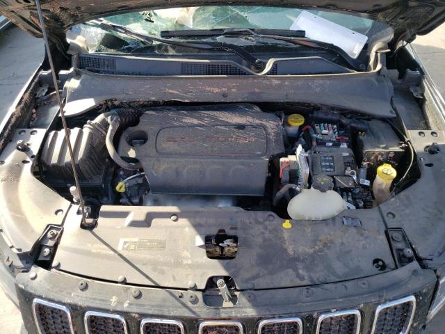 Photo 12 from auction – 2021 JEEP COMPASS LI with VIN 3C4NJDCB5MT590115