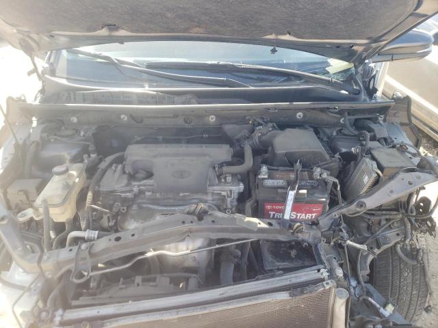 Photo 7 from auction – 2015 TOYOTA RAV4 XLE with VIN JTMWFREV9FD053685