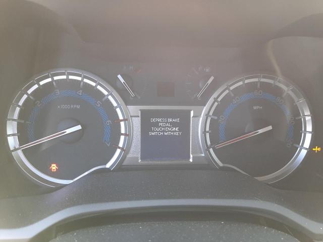 Photo 8 from auction – 2018 TOYOTA 4RUNNER SR with VIN JTEBU5JR5J5485758