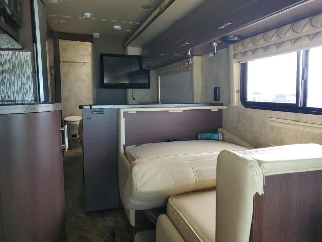 Photo 6 from auction – 2012 WINNEBAGO SERIES with VIN WDAPF4CA7B9470908