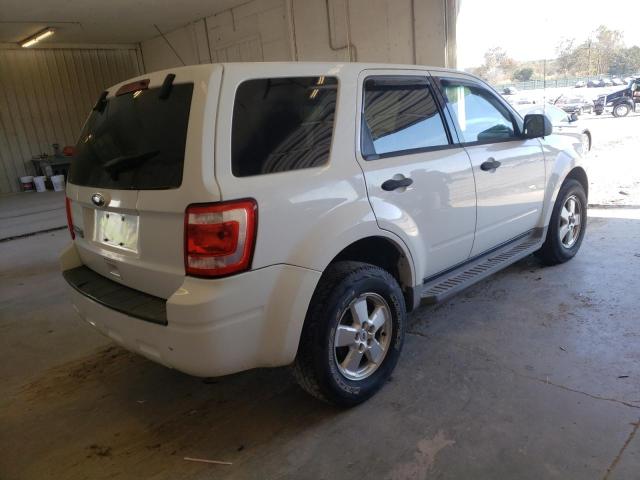 Photo 4 from auction – 2010 FORD ESCAPE XLS with VIN 1FMCU0C79AKB03199