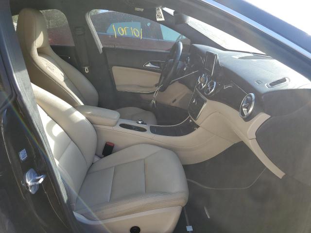 Photo 5 from auction – 2014 MERCEDES-BENZ CLA 250 with VIN WDDSJ4EBXEN062402