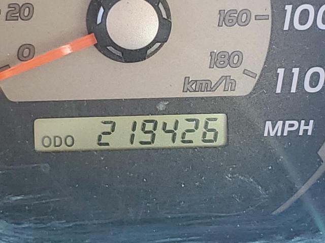 Photo 8 from auction – 2004 TOYOTA 4RUNNER SR with VIN JTEBU14R640028995