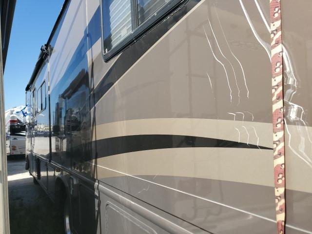 Photo 3 from auction – 2009 OTHER RV with VIN 1F6NF53Y880A02211