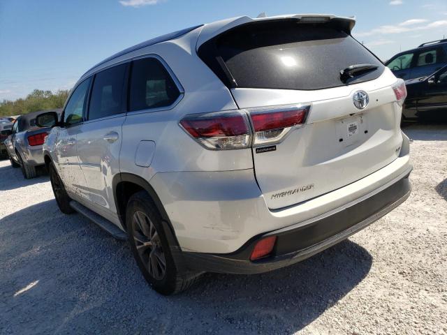 Photo 3 from auction – 2015 TOYOTA HIGHLANDER with VIN 5TDKKRFH2FS074353