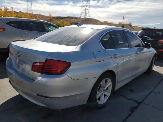 Photo 4 from auction – 2013 BMW 528 XI with VIN WBAXH5C50DDW14358