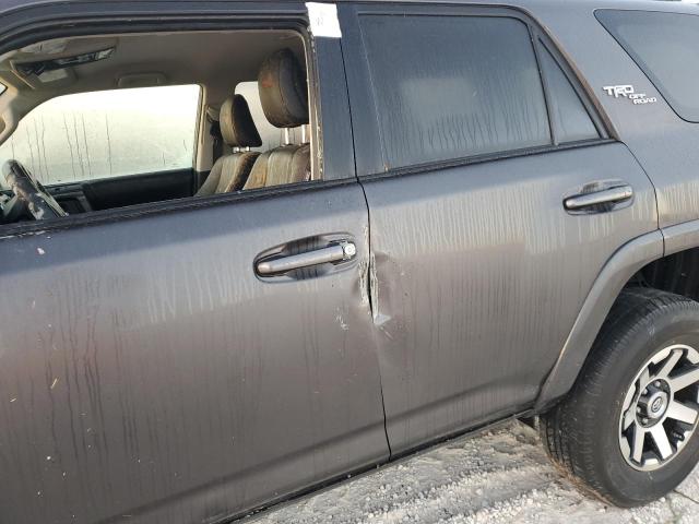 Photo 9 from auction – 2019 TOYOTA 4RUNNER SR with VIN JTEBU5JR8K5661784