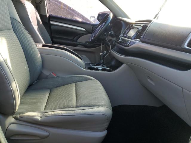 Photo 5 from auction – 2014 TOYOTA HIGHLANDER with VIN 5TDBKRFH8ES036852