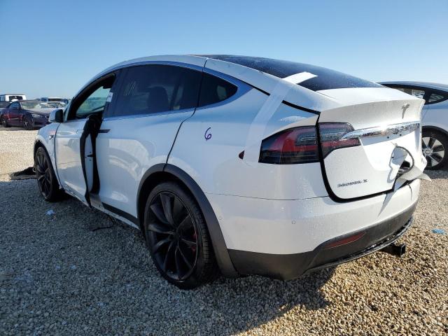 Photo 3 from auction – 2016 TESLA MODEL X with VIN 5YJXCBE41GF020993