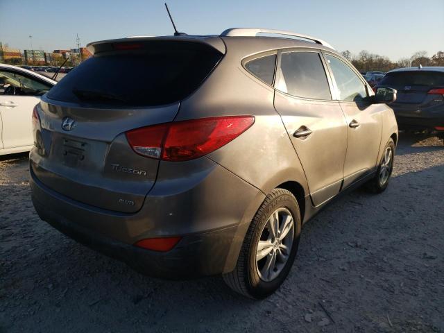 Photo 4 from auction – 2012 HYUNDAI TUCSON GLS with VIN KM8JUCAC8CU445646