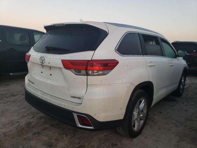 Photo 4 from auction – 2017 TOYOTA HIGHLANDER with VIN 5TDYZRFH7HS200165