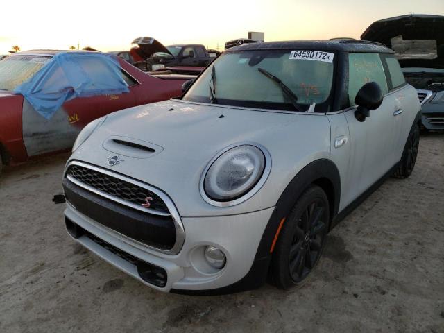 Photo 2 from auction – 2019 MINI COOPER S with VIN WMWXP7C5XK2A51345