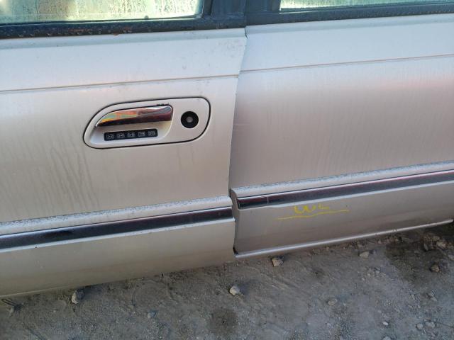Фото 9 с аукциона – 2000 LINCOLN CONTINENTA с VIN 1LNHM97V6YY853864