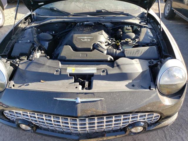 Photo 7 from auction – 2005 FORD THUNDERBIR with VIN 1FAHP60A45Y103463