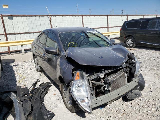 NISSAN VERSA S 2017 with VIN 3N1CN7AP6HL888581 - Photo from auction