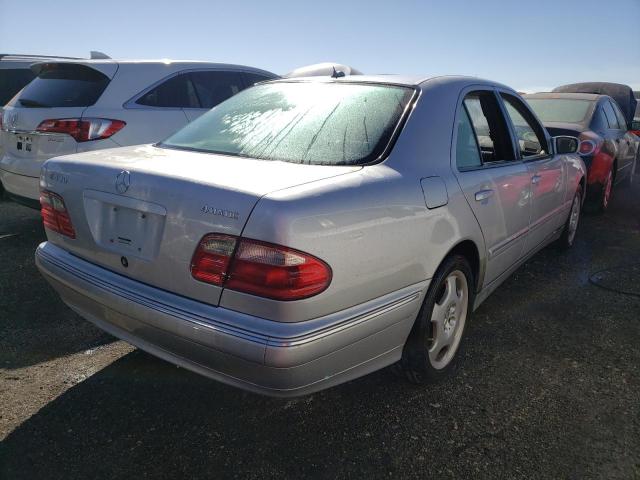 Photo 4 from auction – 2002 MERCEDES-BENZ E 430 with VIN WDBJF83J52X072407