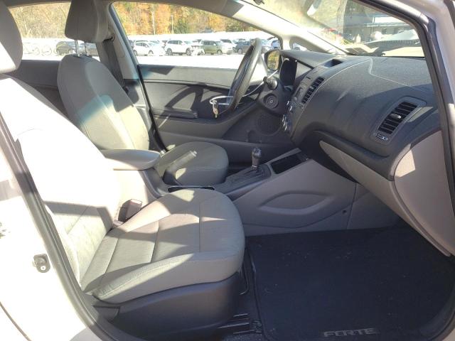 Photo 5 from auction – 2015 KIA FORTE LX with VIN KNAFK4A62F5311629