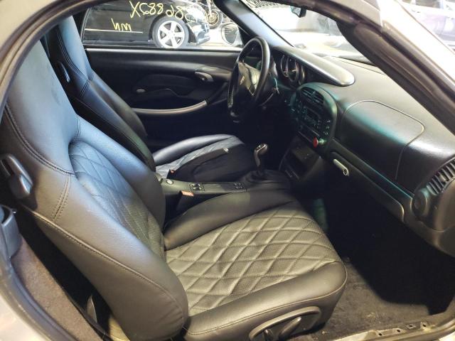 Photo 5 from auction – 2004 PORSCHE BOXSTER S with VIN WP0CB29804S660402