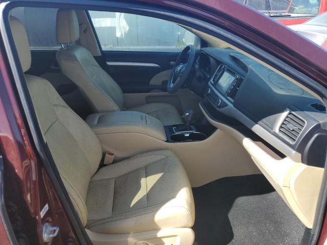 Photo 5 from auction – 2017 TOYOTA HIGHLANDER with VIN 5TDKZRFH2HS219115