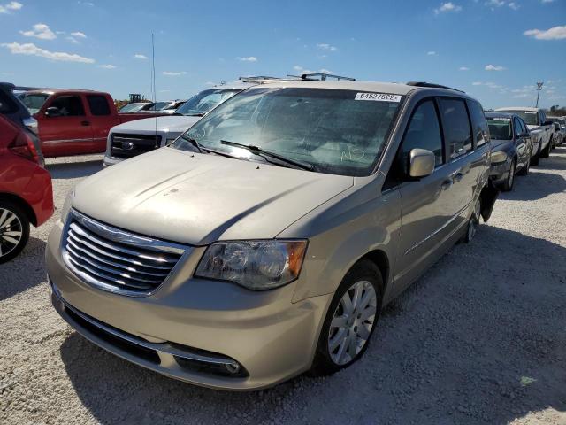 Photo 2 from auction – 2015 CHRYSLER TOWN & COU with VIN 2C4RC1BG9FR694975