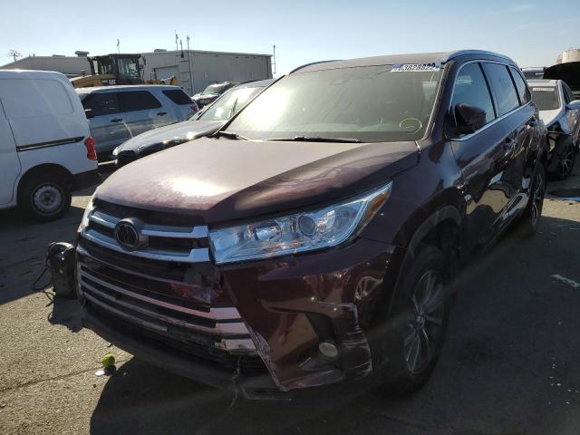 Photo 2 from auction – 2018 TOYOTA HIGHLANDER with VIN 5TDJZRFH9JS845309