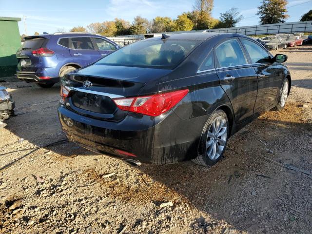 Photo 4 from auction – 2012 HYUNDAI SONATA SE with VIN 5NPEC4AC9CH415628