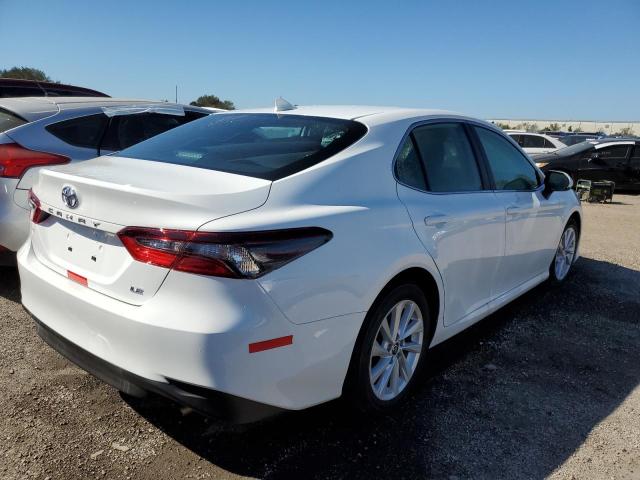 Photo 4 from auction – 2022 TOYOTA CAMRY LE with VIN 4T1C11AK2NU702249