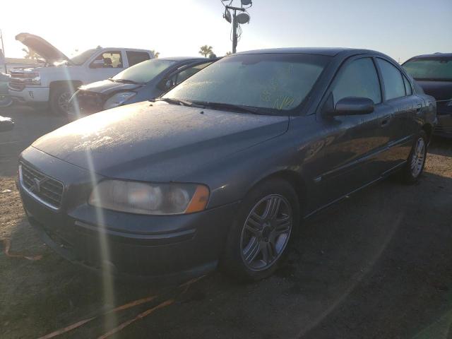 Photo 2 from auction – 2005 VOLVO S60 2.5T with VIN YV1RH592252483854