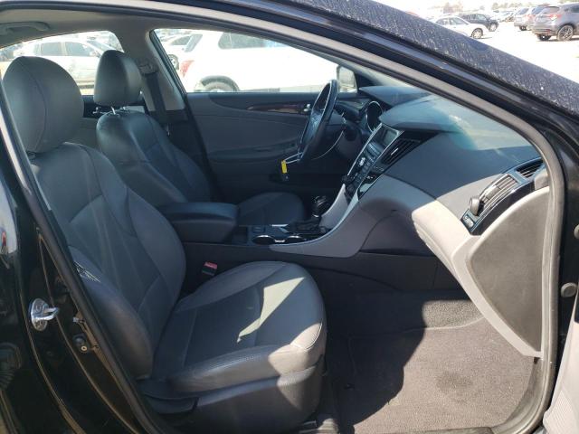 Photo 5 from auction – 2011 HYUNDAI SONATA SE with VIN 5NPEC4AC5BH005004