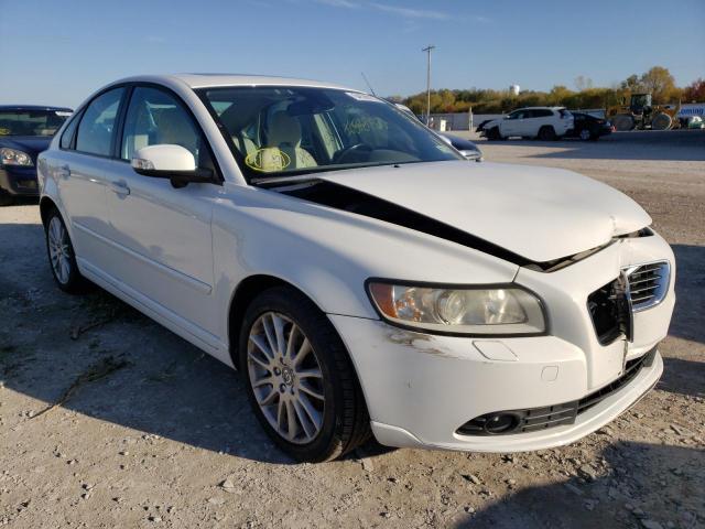 VOLVO S40 T5 2011 with VIN YV1672MSXB2543709 - Photo from auction