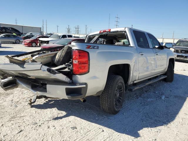 Photo 4 from auction – 2018 CHEVROLET SILVERADO with VIN 3GCUKREC6JG471716