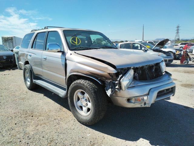 TOYOTA 4RUNNER SR 2002 with VIN JT3GN86R720220621 - Photo from auction