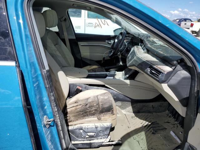 Photo 5 from auction – 2019 AUDI E-TRON PRE with VIN WA1LAAGE0KB013270