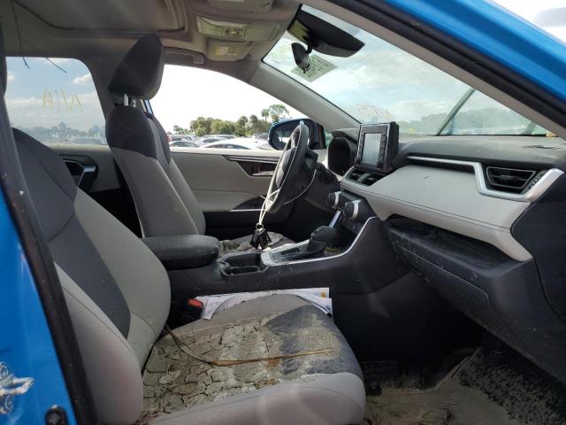 Photo 5 from auction – 2019 TOYOTA RAV4 XLE with VIN JTMW1RFV5KD015247