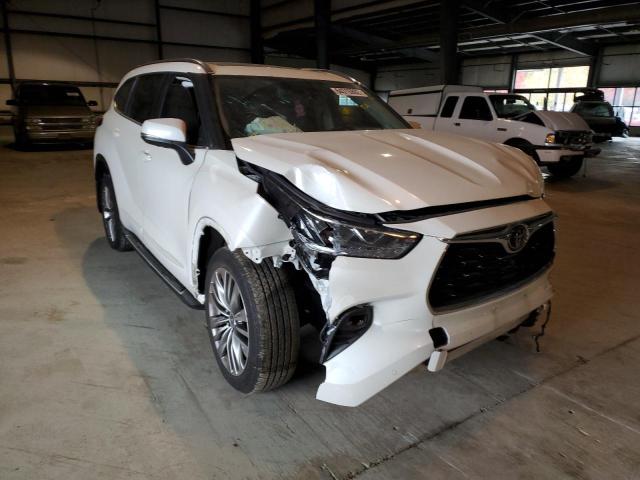 TOYOTA HIGHLANDER 2020 with VIN 5TDFZRBH2LS036779 - Photo from auction