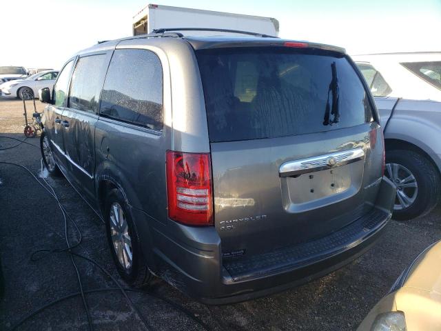 Photo 3 from auction – 2010 CHRYSLER TOWN & COU with VIN 2A4RR8DX1AR387811