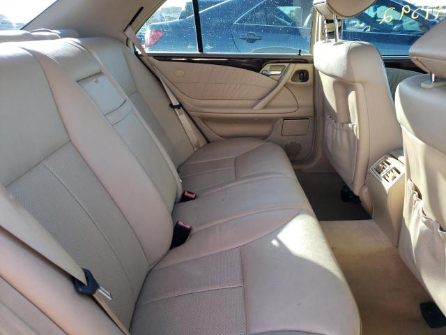 Photo 6 from auction – 2000 MERCEDES-BENZ E 320 with VIN WDBJF65J4YB053872