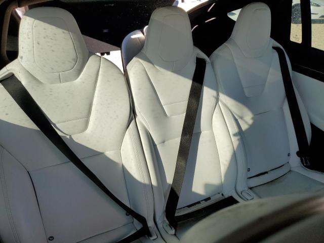 Photo 6 from auction – 2016 TESLA MODEL X with VIN 5YJXCAE29GF005330