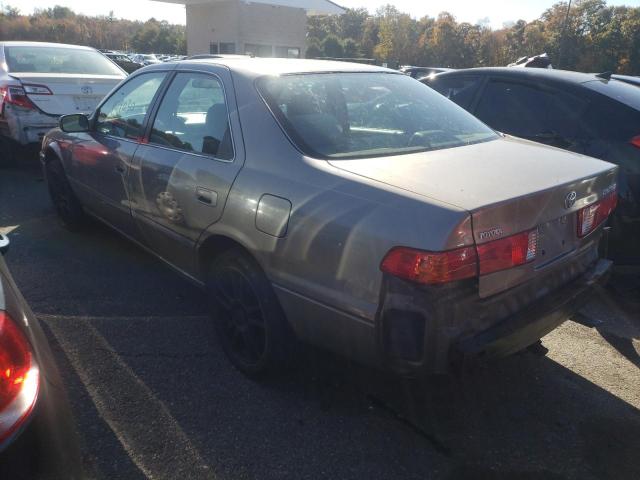 Photo 3 from auction – 2001 TOYOTA CAMRY CE with VIN 4T1BG22K61U077928