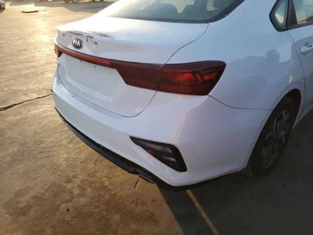 Photo 9 from auction – 2021 KIA FORTE FE with VIN 3KPF24AD2ME353060