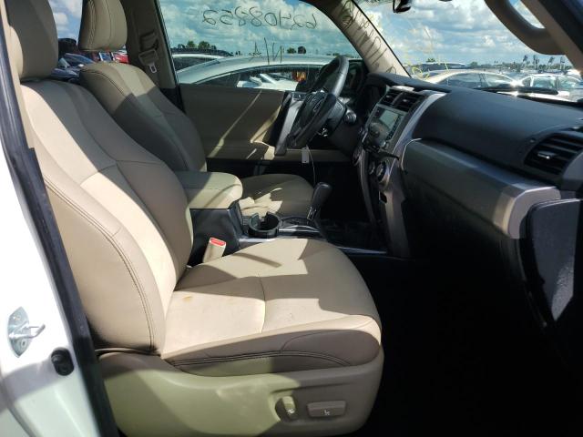 Photo 5 from auction – 2020 TOYOTA 4RUNNER SR with VIN JTEZU5JR2L5219132