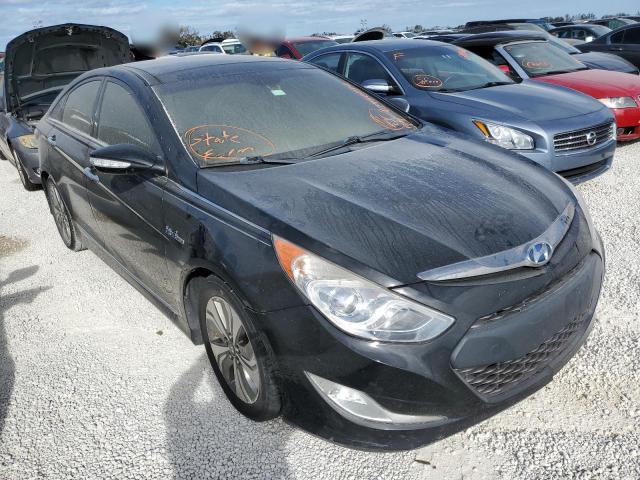 HYUNDAI SONATA HYB 2013 with VIN KMHEC4A41DA067773 - Photo from auction